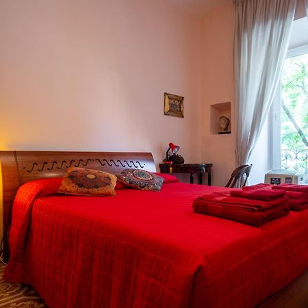 Il Leoncino Bed & Breakfast Рим Екстериор снимка